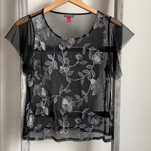 Vince Camuto Top